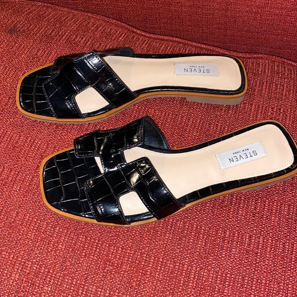 Steven by Steven Madden Size 7.5 Sandals